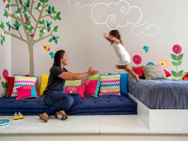 Almofadas No Quarto 4