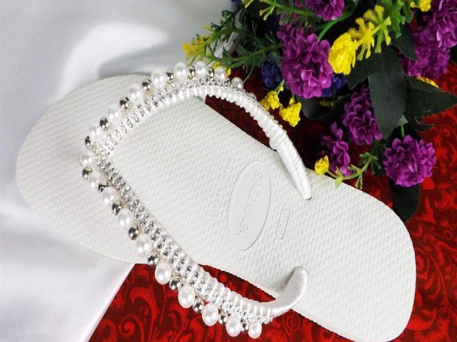 Chinelos Bordados Simples 7