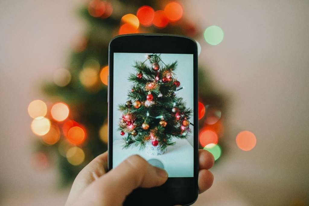 Árvore De Natal Ou Luzes Do Feriado